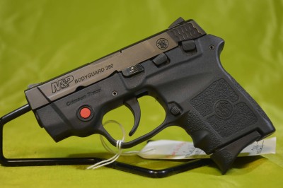 Smith & Wesson M&P Bodyguard 380 W/ laser 